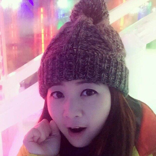 胸大臀翘，性感漂亮小姐姐 第1张