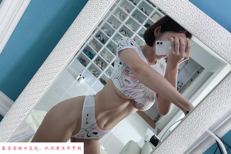 短发G奶模特 第2张