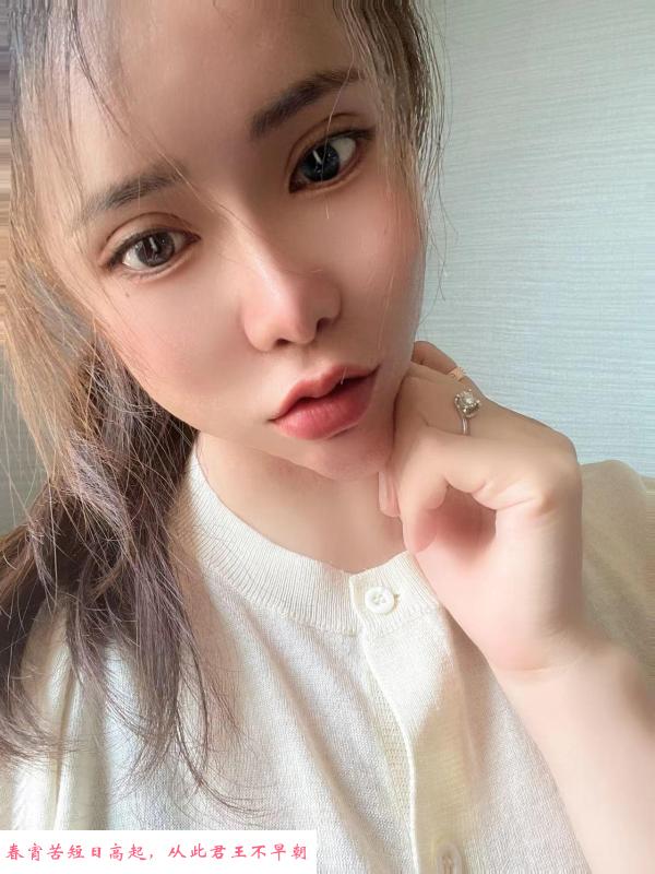 沈阳瑜伽老师一字马 第1张