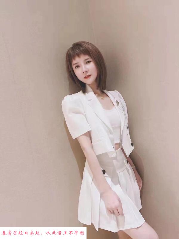 夫子庙御姐范小爽 第1张