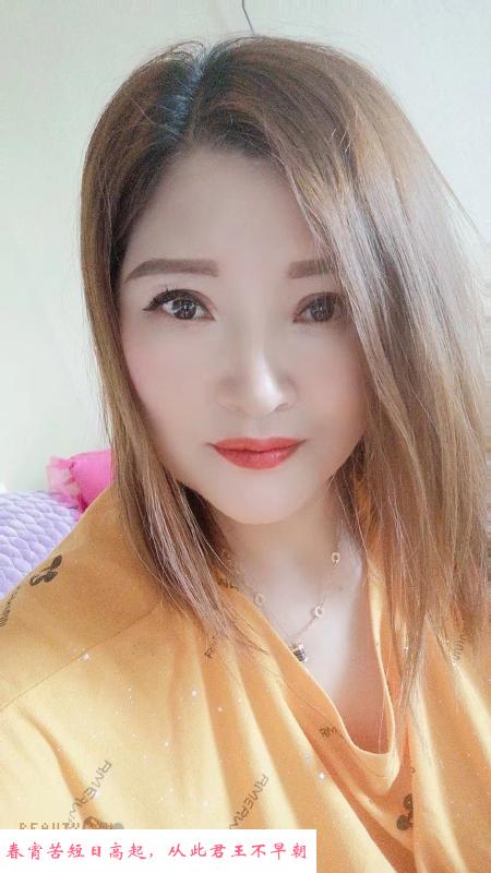 熟女口活相当哇塞 第2张