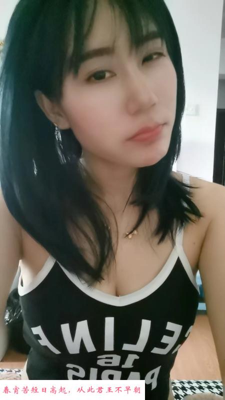 大芬彝家女 第1张