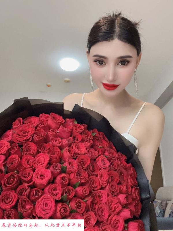 南山混血美女娜娜 第2张