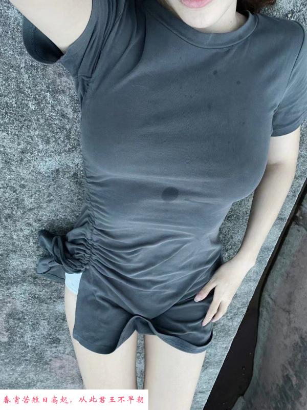 华阳微胖御姐 第2张