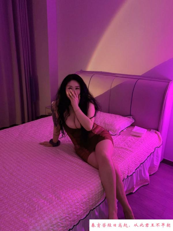 坦克小姐姐 第1张