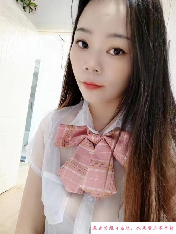 汉口性感舌吻老师 第1张