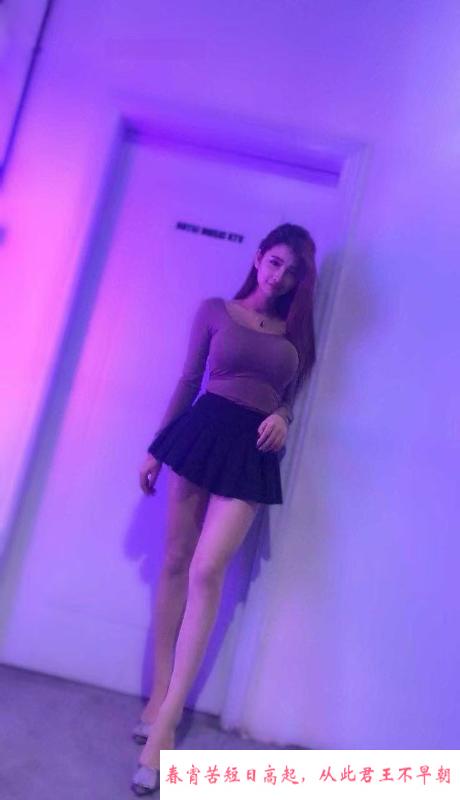 南山大胸麻麻女士 第4张