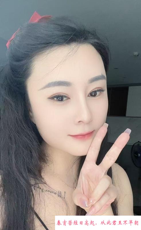 黑长直御姐静静 第1张