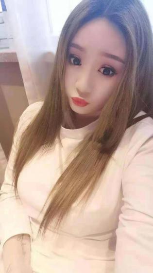 雁塔区小妹子 第1张