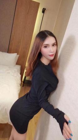 天府三街默默 第1张