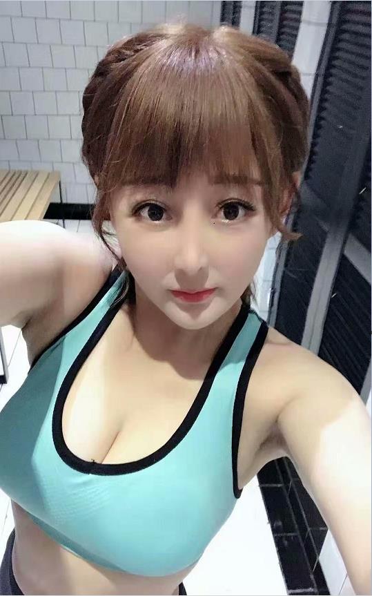 处男哥夜晚松江万达偶遇极其水灵的妹子——老司机们觉得亏吗？ 第2张