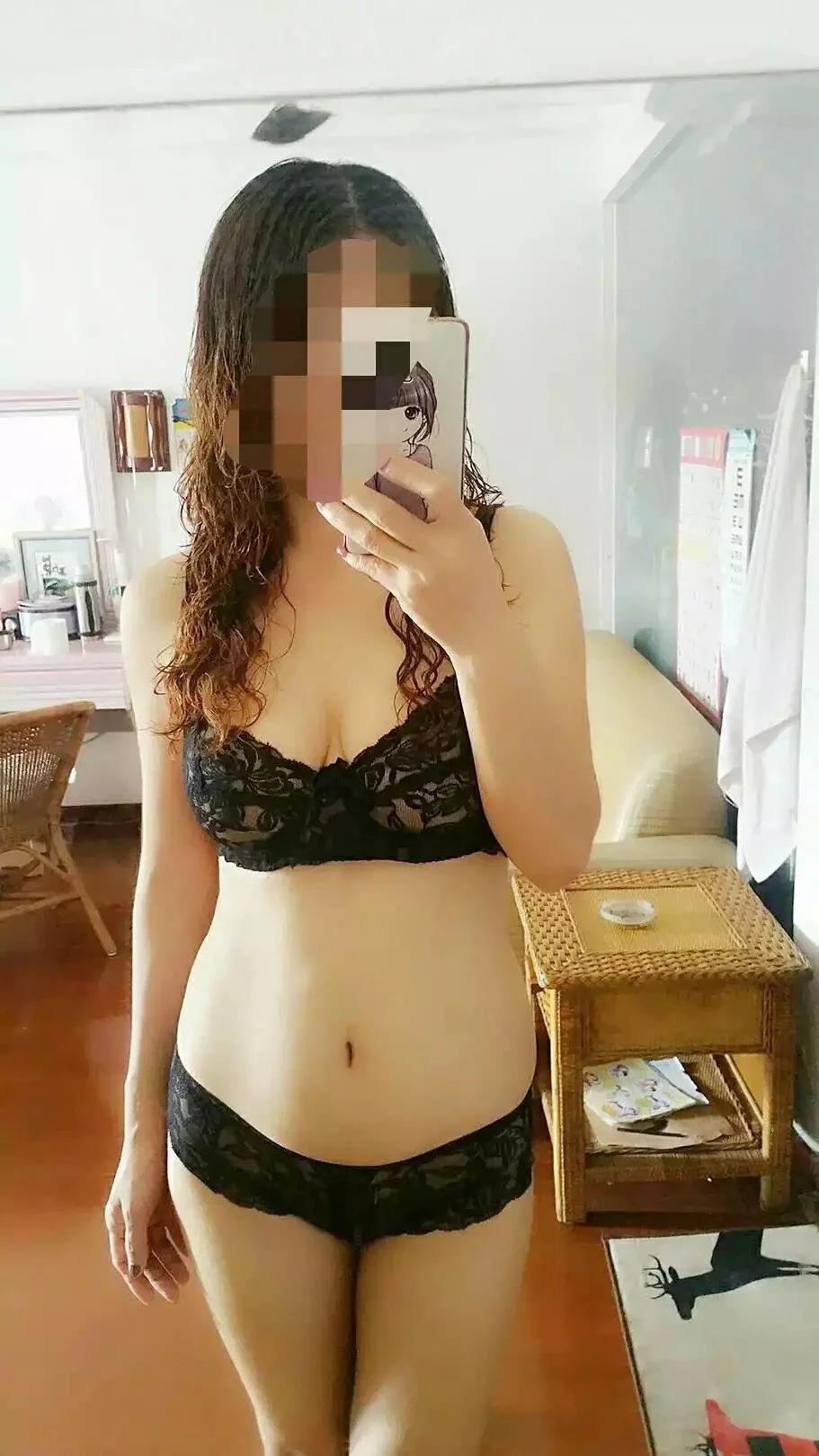 海口另一番风味的骚妇 第3张