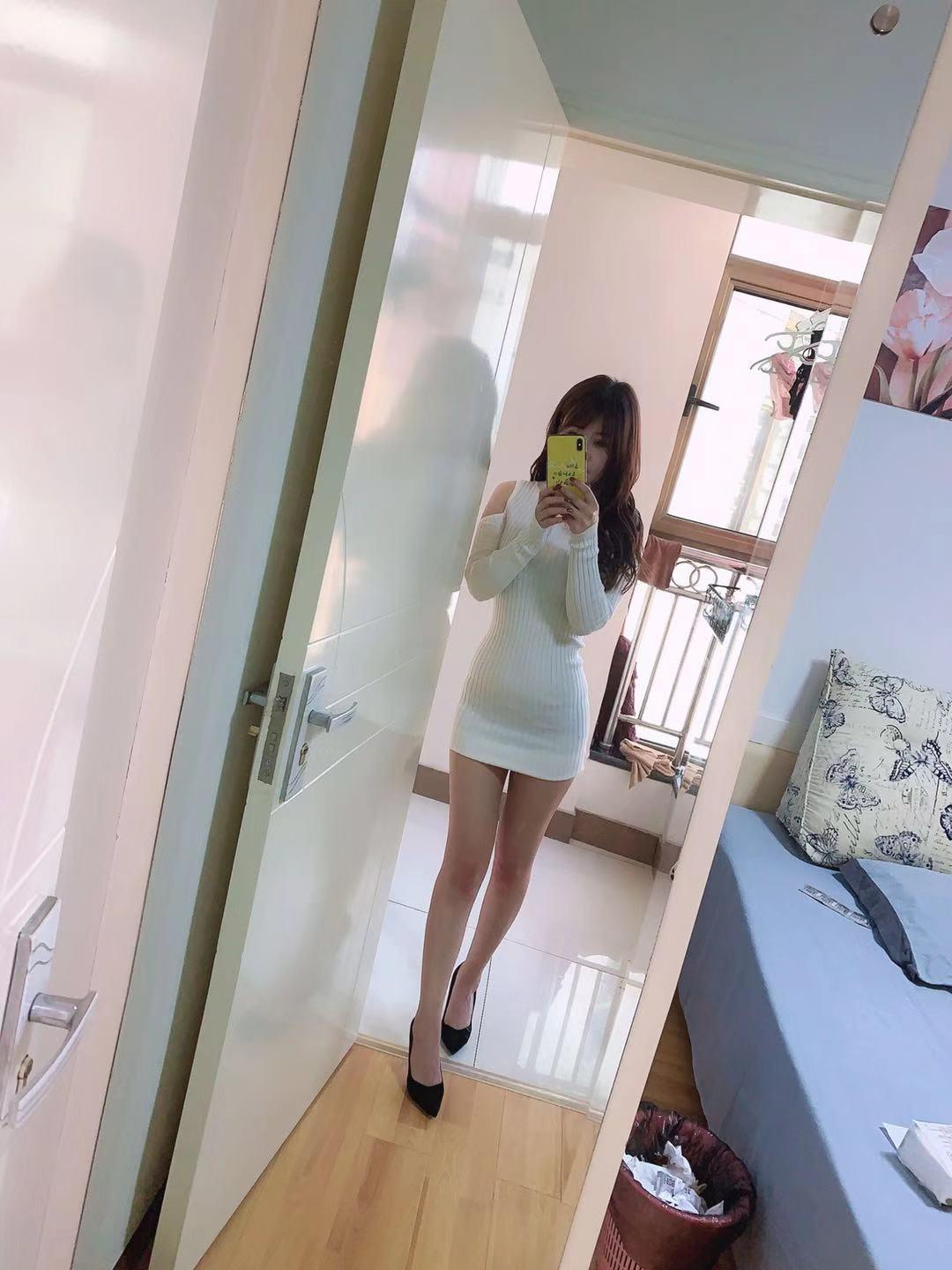 高颜值,粉嫩超级配合的小美女,刚来兰州哦 第1张