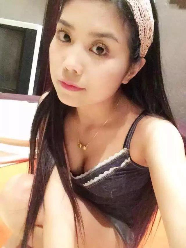 邂逅美容师兼职小辣椒四川妹子活好身材火辣 第1张