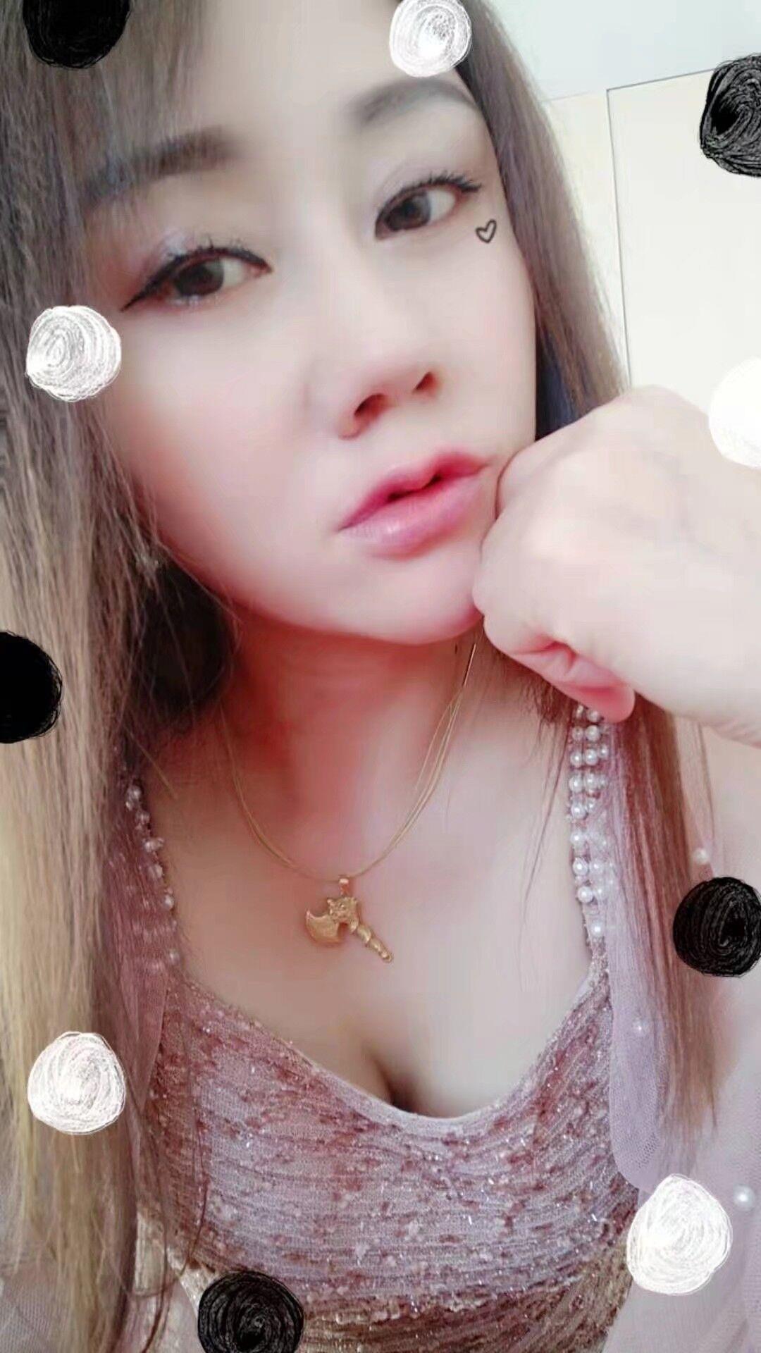 少妇文文情人般感觉温柔贴心 第1张