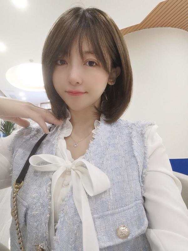 芳芳小美女 第4张