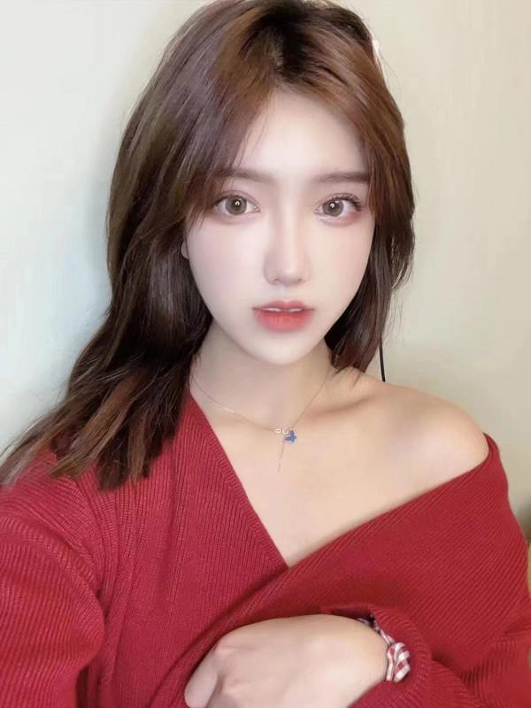 虹悦城小姐姐年轻 第1张
