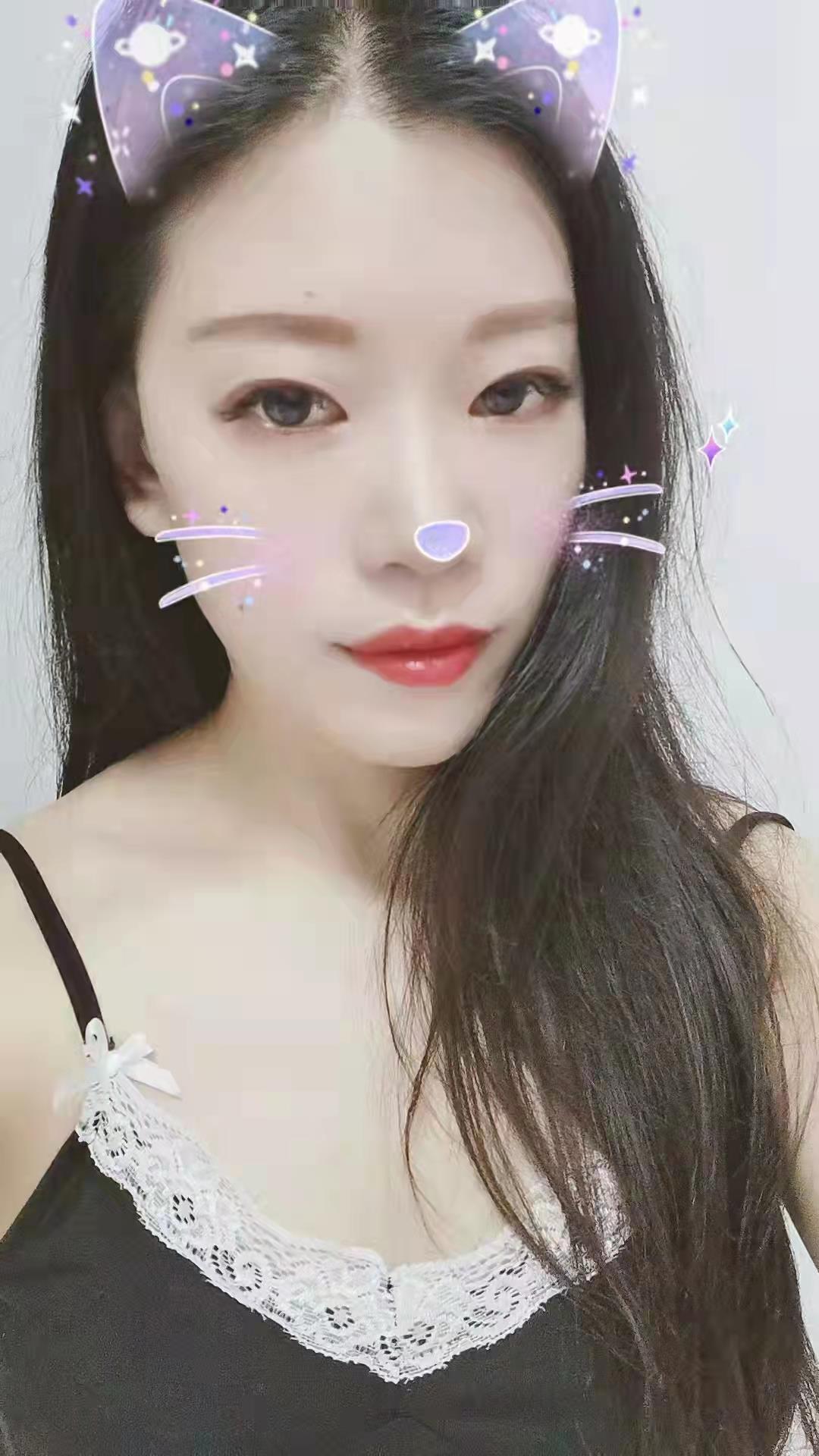 爆炸身材青青自聊自做 第1张