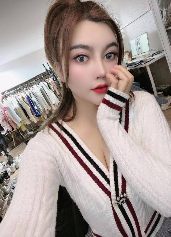 福山约的美女 第2张