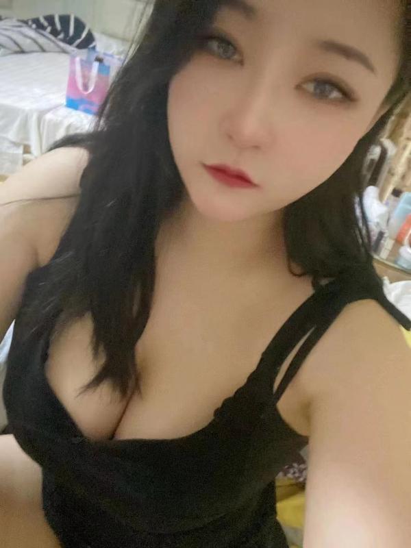 爆乳轩轩Ecup 第3张