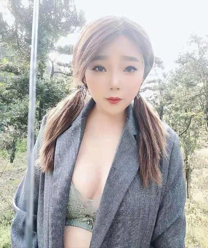 口活不错的健谈妹子 第1张