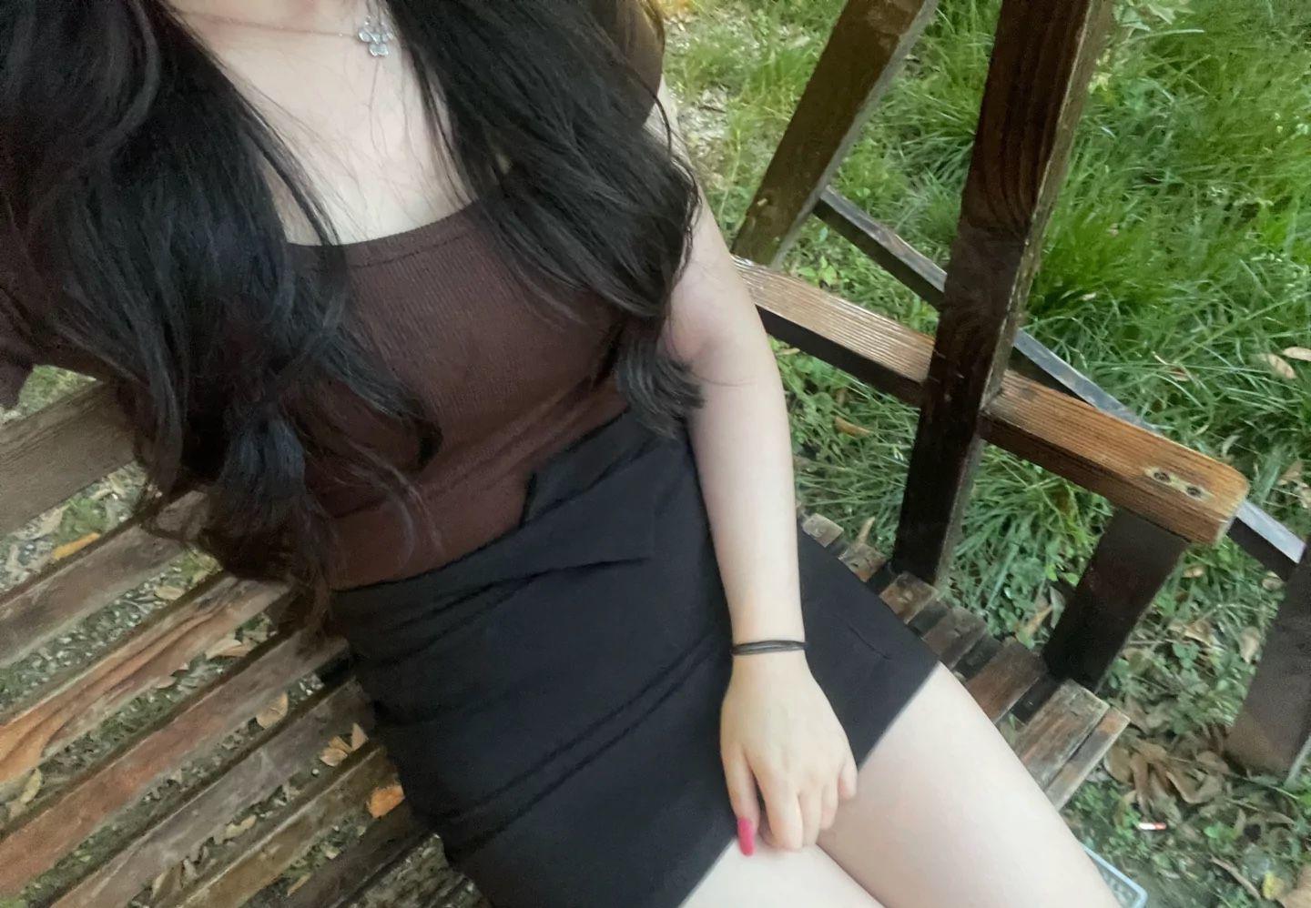 武侯区体验一个年龄不大的美女,技术不错,活好 第5张