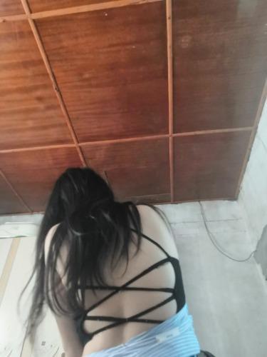 官渡古镇精神小妹 第2张