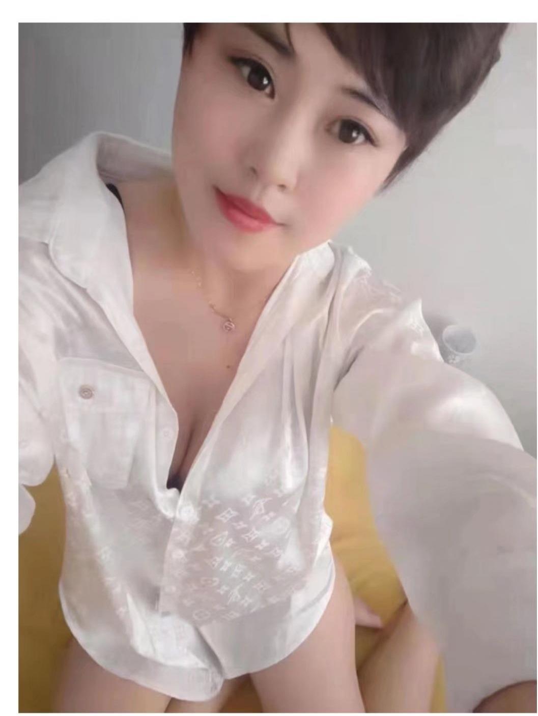可爱型美女 第2张