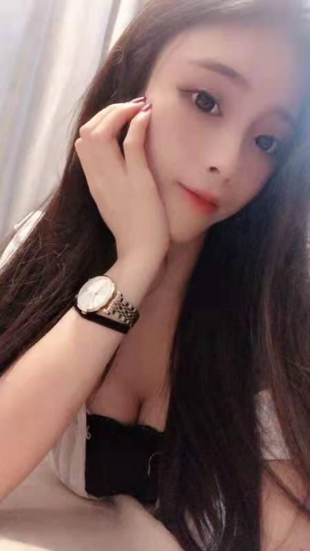 遇到好货，很爽的身材，漂亮饱满的鲍鱼 第2张