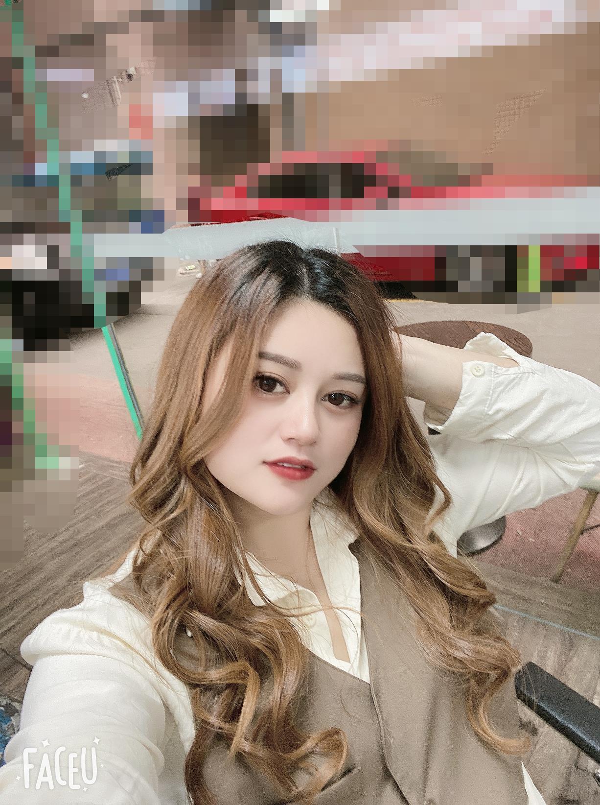 服务周到的兮兮，微胖的妹子弹性十足 第6张
