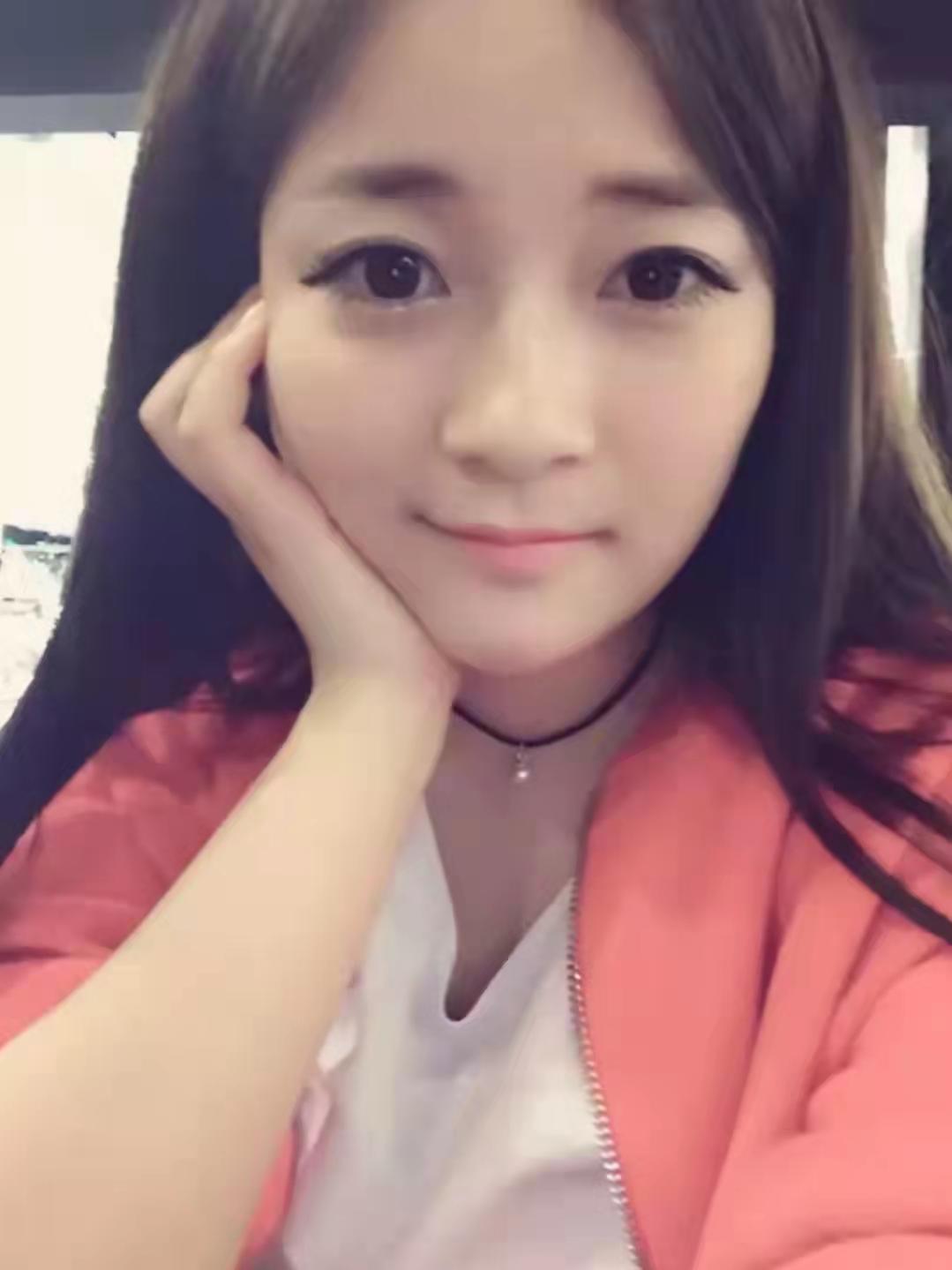 清纯系的小萝莉,可亲可吻 第1张
